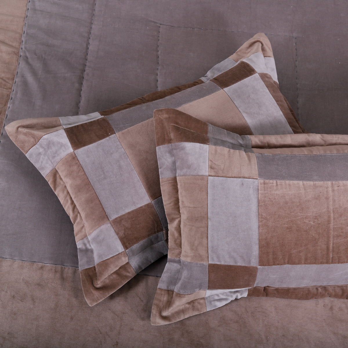 Mocha Mist Patchwork Quilt Set