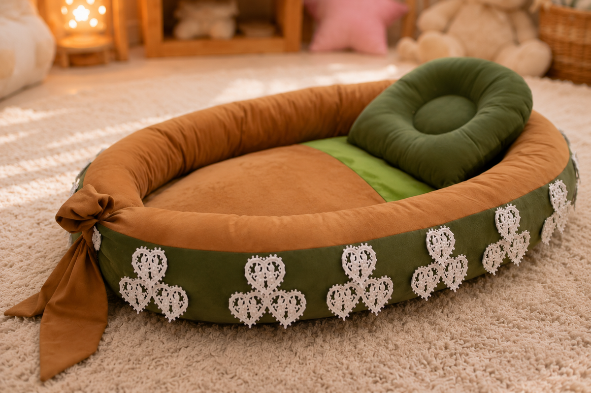 Enchanted Hearts Baby Nest